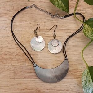 Mother of Pearl Set